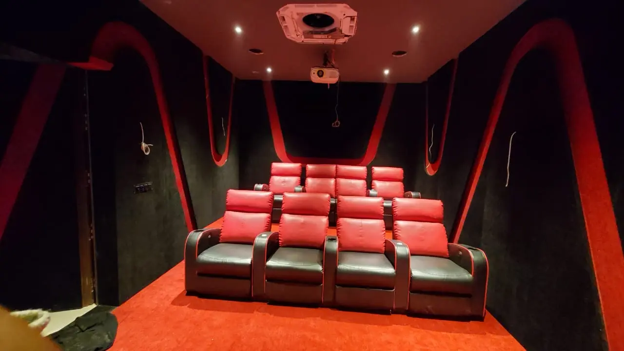 Crimson Premiere Theatre Seat