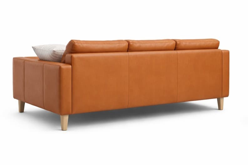 The Sienna Tufted Leather Sofa thumbnail 3